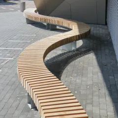 Rough&Ready Curved Benches, Dongen (NL)