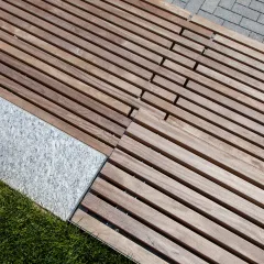 Lean Linear Top Seats - Drexel University Campus, Philadelphia