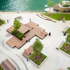 Solid Podium Surf Isles - Chicago Riverwalk East, Chicago