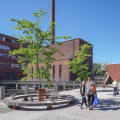 R&R Circular Bench - Vuolteentori, Tampere