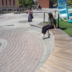 Solid Top Seat Curved - Vuolteentori, Tampere