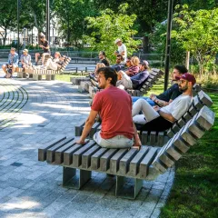 Rough&Ready Loungers - Parc de Freudenstadt, Courbevoie, Paris