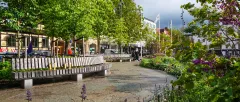 Rough&Ready Curved Benches - Stora torg, Eslöv