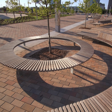 Bancs Cliffhanger Circular